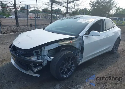 2020 Tesla Model 3 Long Range Dual Motor All-Wheel Drive из США, поврежденный, VIN 5YJ3E1EB4LF637090